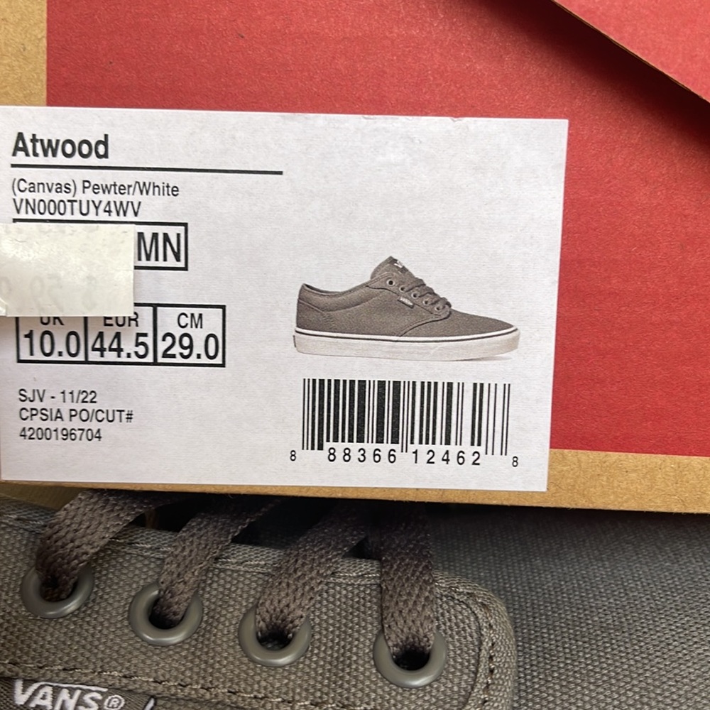 Vans Atwood WMNS
(Canvas) Pewter/White
VN000TUY4WV
New - Picture 16 of 16